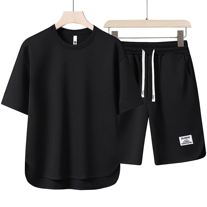 Noir / M